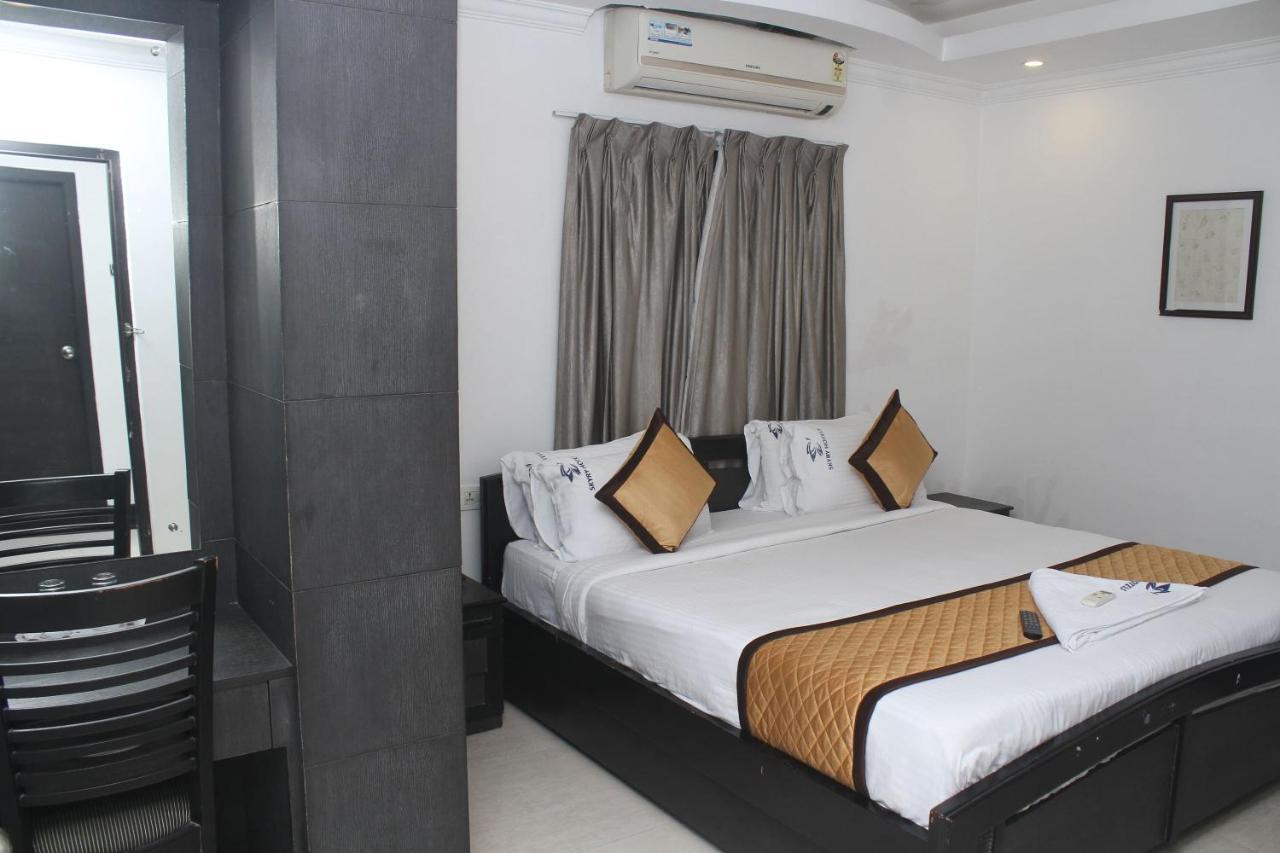 Skyry Residency Hotel Chennai Exterior photo